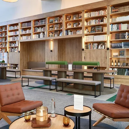Ibis Styles La Roche-sur-yon Hotel 3*