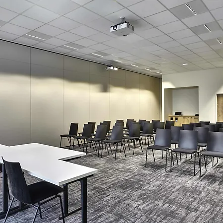 Ibis Styles La Roche-sur-yon 酒店 穆耶龙·勒卡普蒂夫