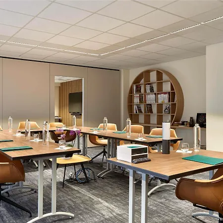 Hotel Ibis Styles La Roche-sur-yon 3*