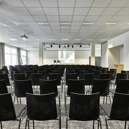 Ibis Styles La Roche-sur-yon 酒店 穆耶龙·勒卡普蒂夫