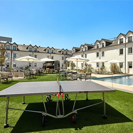 Ibis Styles La Roche-sur-yon Hotel 3*