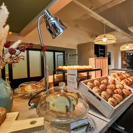 Hotel Ibis Styles La Roche-sur-yon 3*