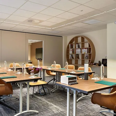 Ibis Styles La Roche-sur-yon Hotel 3*
