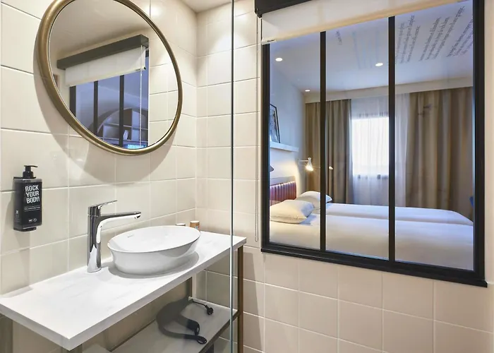 Ibis Styles La Roche-sur-yon Hotel 3*