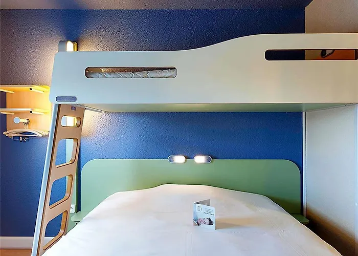 Ibis Styles La Roche-sur-yon ホテル 3*