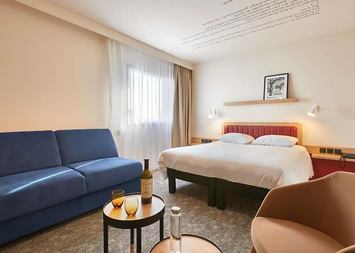 ホテル Ibis Styles La Roche-sur-yon ムイユロン・ル・カティフ