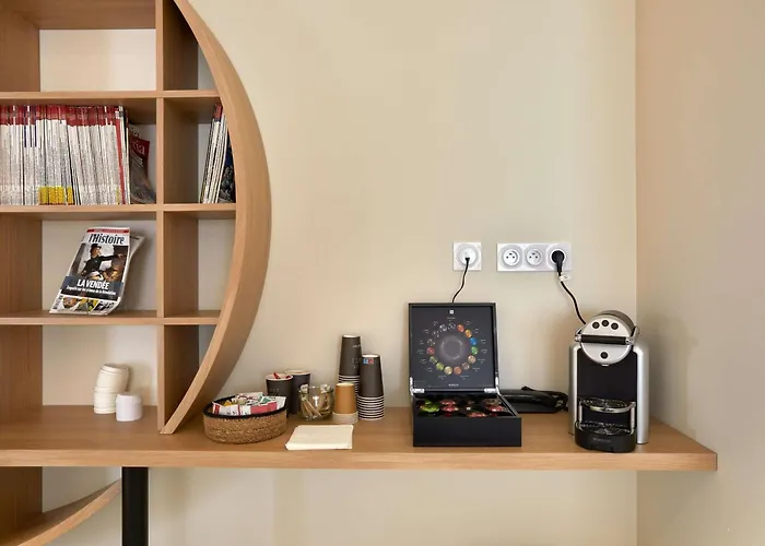 Hotel Ibis Styles La Roche-sur-yon 3*